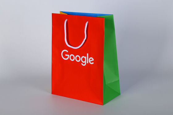 2022 novo design Bolsas de presente de papel impresso personalizado com corda de algodão
