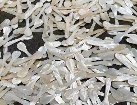 Cor Branca Natural Mãe de Pérola Caixa de Caviar 3.5 polegadas e 4.7 Disponível MOP SPOON em manga de papel