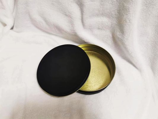Embalagem de qualidade alimentar 500 ml com preto fosco dentro de ouro