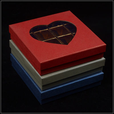 Caixas de papelão com base e tampa, Caixa de chocolate do Dia dos Namorados com janela de plástico.