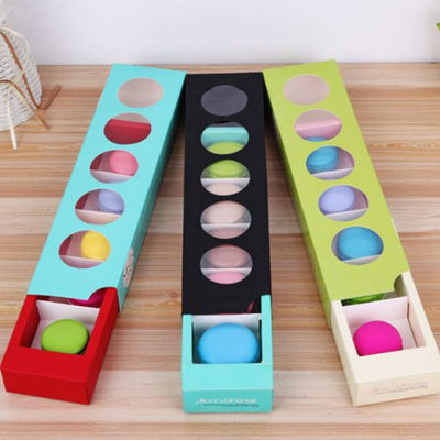 Caixa de Embalagem de Presente em Cartão Durável e Resistente, Oferecendo Impressão Offset CMYK, Projetada para Impacto Visual e Proteção