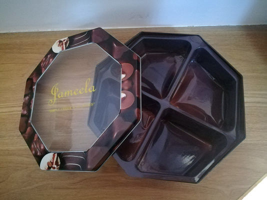 Caixa de lata de biscoito decorativa de forma hexagonal com janela de PET personalizada