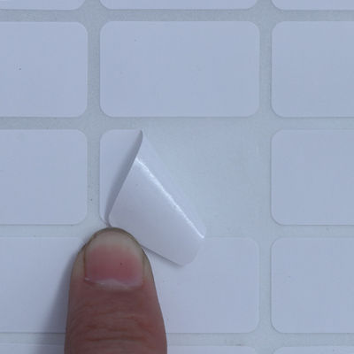 Rolo de etiquetas de impressora de códigos de barras térmicas em branco, rolo de adesivos de códigos de barras à prova d' água