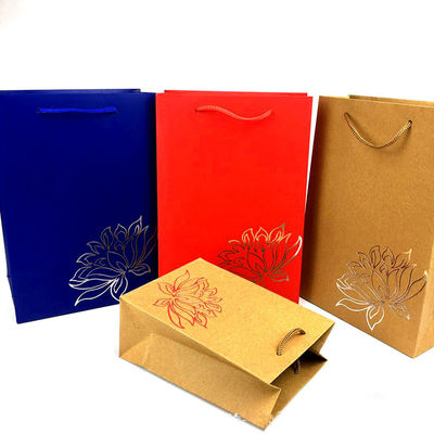 Sacos de compras de papel kraft ecológicos Logotipo impresso para loja / supermercado