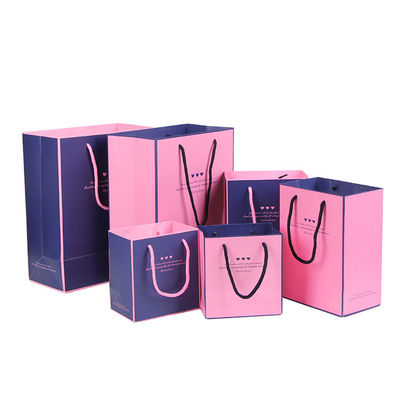 Bolsas de papel personalizadas, bolsas de papel personalizadas com alça de fita.